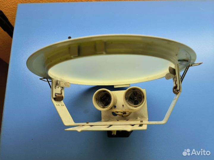 Светильник 20см потолочный