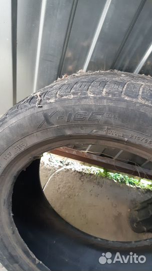 Michelin X-Ice 215/55 R17 98H
