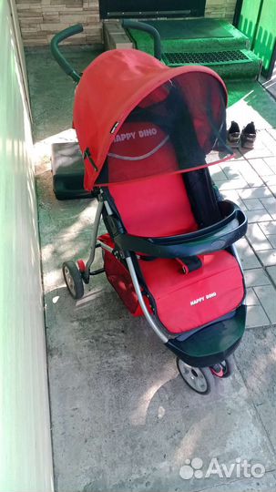 Прогулочная коляска