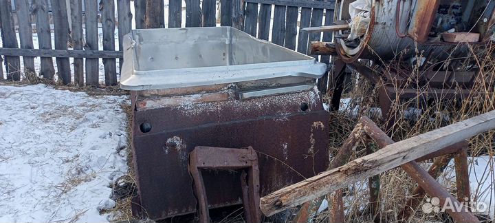 Емкость для воды металлическая