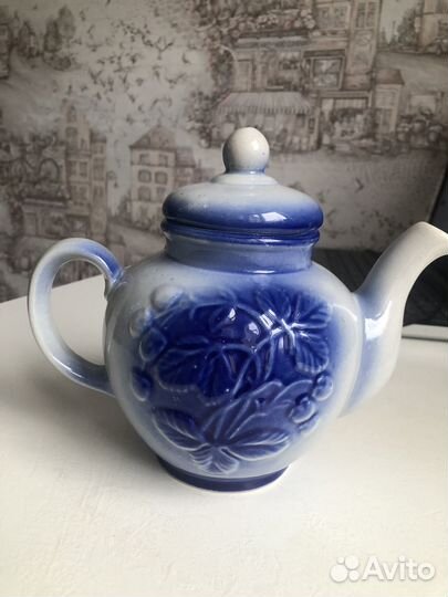 Кжель. Заварочный чайник фарфоровый