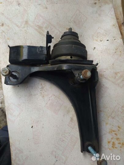 На Мерседес Вито 638