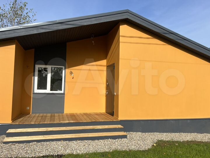 Дом 52 м² на участке 5 сот.