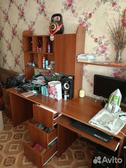 Рабочий стол для школьника бу
