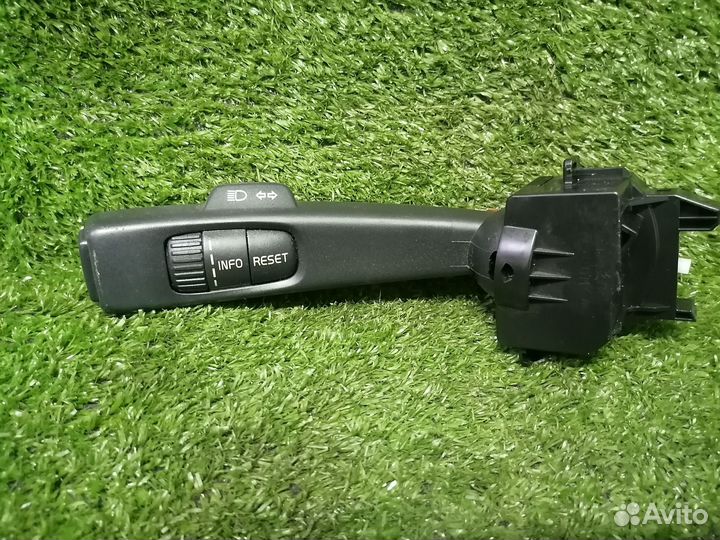 Переключатель подрулевой (света-поворотников) 8637