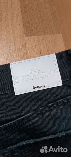 Джинсы bershka прямые женские