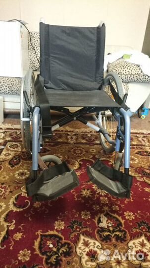Кресло для инвалидов