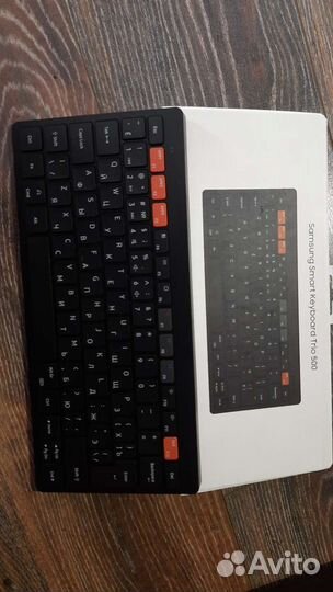 Клавиатура Samsung Smart Keyboard Trio 500