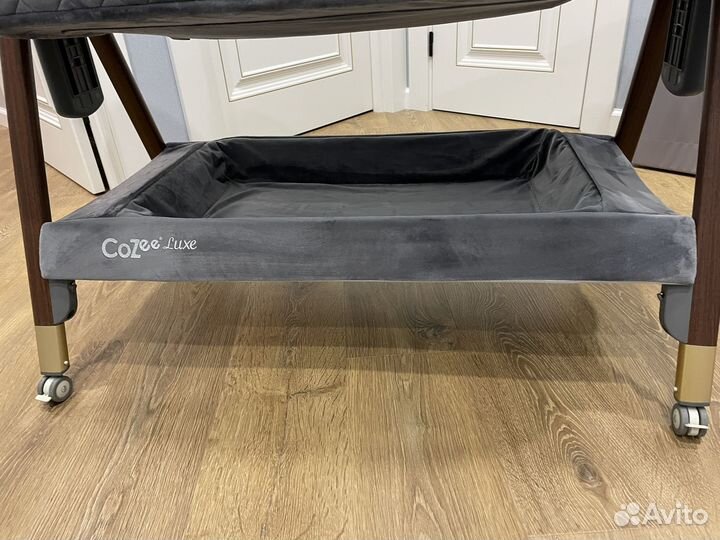 Колыбель Tutti Bambini CoZee Luxe с колесами
