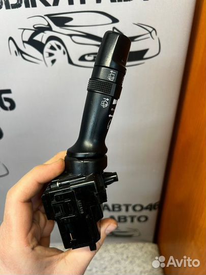 Подрулевой переключатель дворников Kia Ceed 2