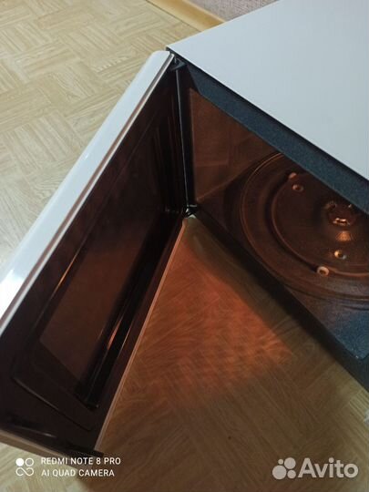 Микроволновая печь Samsung GE87WR