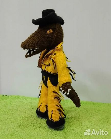 Вязаная игрушка Крокодил из шоу Маска НТВ на заказ