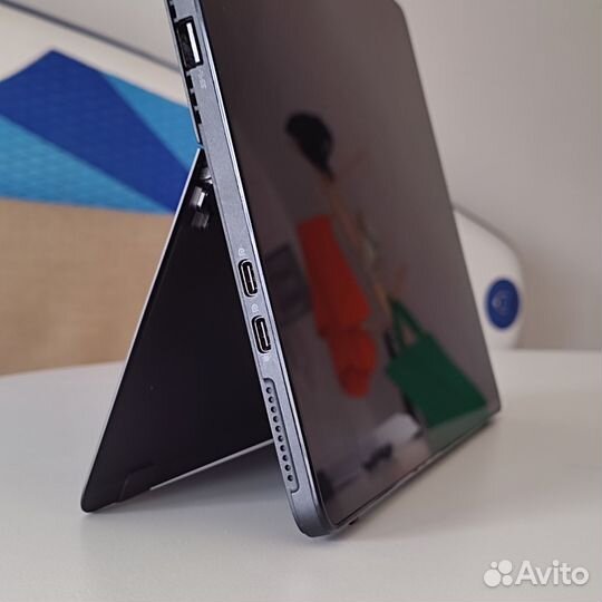 Планшет Dell Latitude 5285 i7 / 16, новая батарея