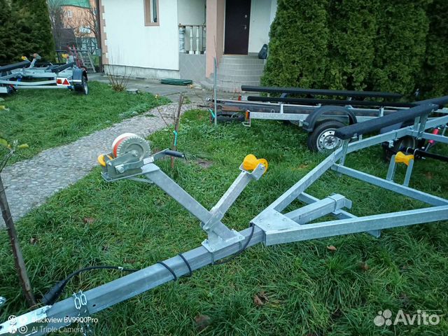 Кронштейн с лебедкой и носовой упор для лодочного купить в Калининграде ...
