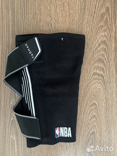 Наколенник