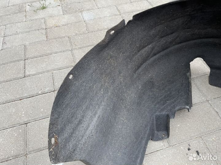 Подкрылок (локер) задний VW Passat B8