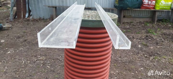 Полочки для лака