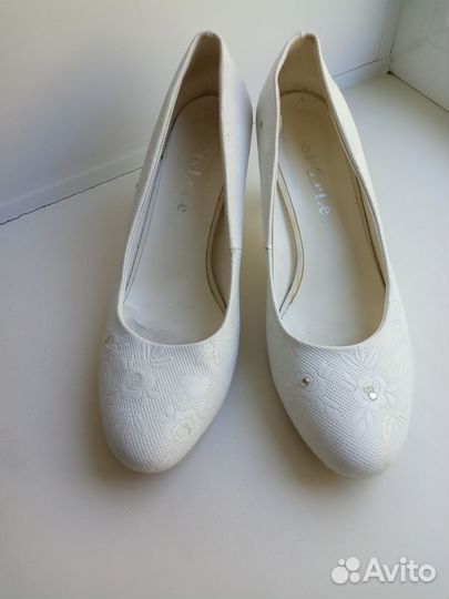 Бесплатно Туфли женские 40 размер