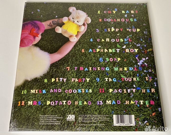 Melanie Martinez - Cry Baby