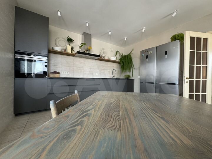 4-к. квартира, 152,8 м², 7/9 эт.