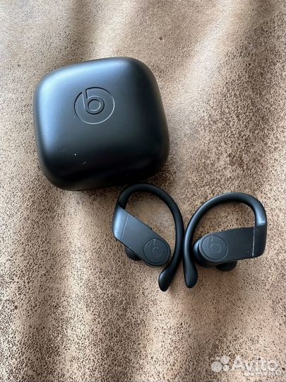 Беспроводные наушники Beats powerbeats pro