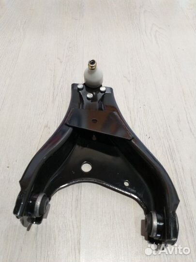 Рычаг подвески Renault arkana Лев