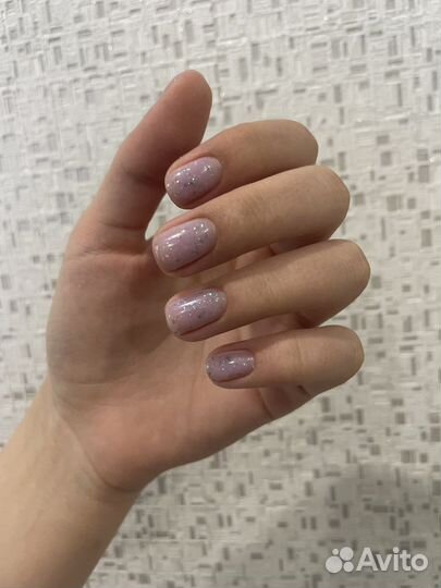 Маникюр и педикюр