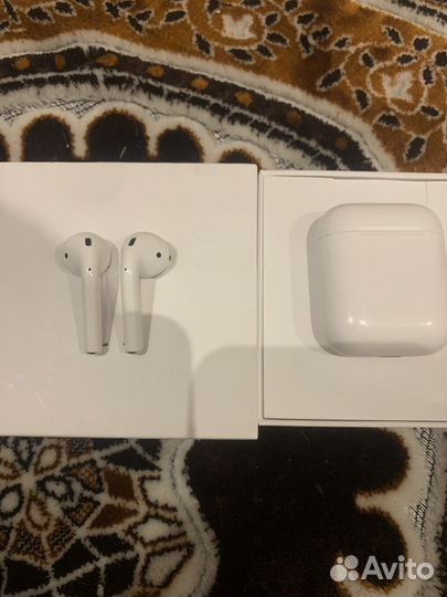 AirPods 2