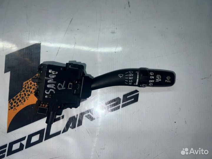 Подрулевой переключатель дворников правый Hyundai