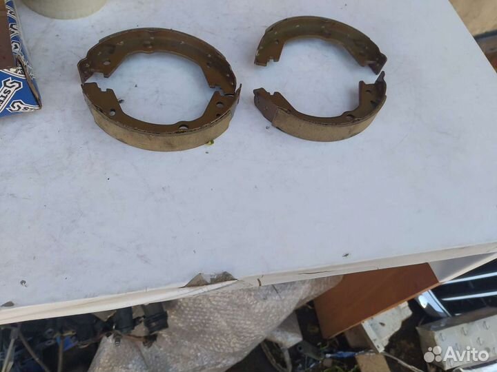 Колодки ручника Hyundai Tucson kia Sportage