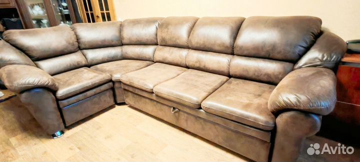 Угловой диван бу