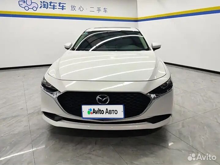 Mazda 3 1.5 AT, 2021, 25 600 км