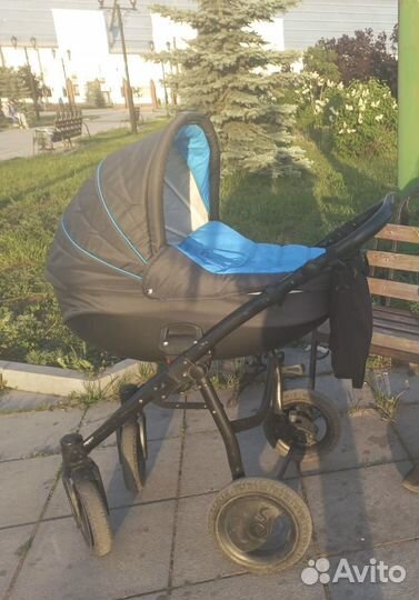 Коляска zippy