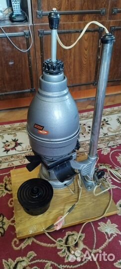 Фотоувеличитель Искра