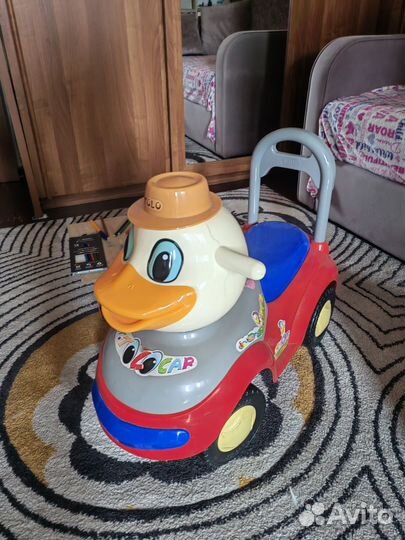 Машинка толокар