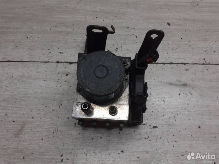 Блок ABS (насос) Kia Sorento