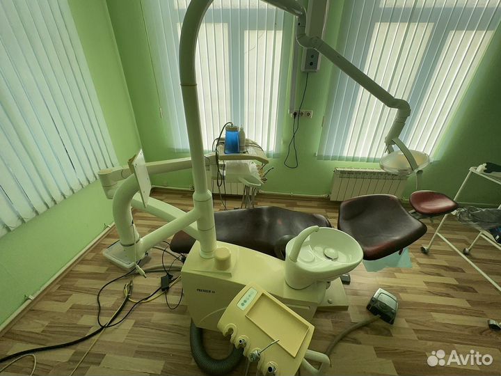 Стоматологическая кресло