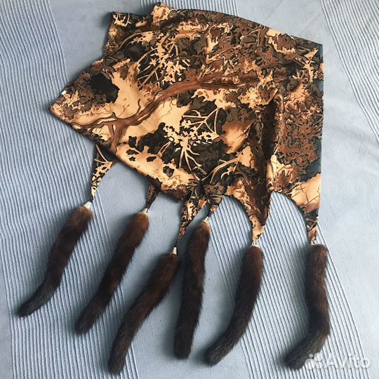 Шарф-палантин с хвостиками норок