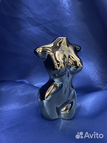 Ваза «муза» (женская фигура)