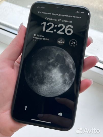 iPhone 11, 64 ГБ