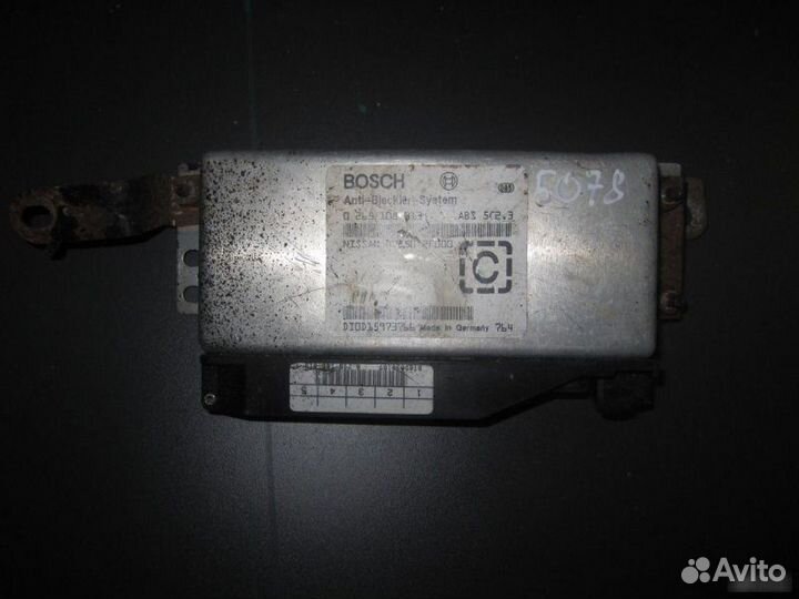 Блок ABS Nissan Primera P11