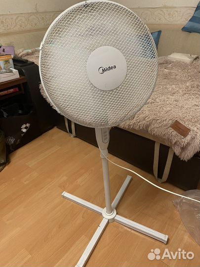 Вентилятор напольный Midea