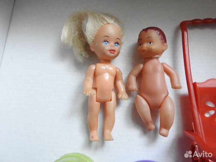 Коляска с пупсом для Барби из нулевых