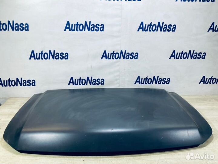 Капот Nissan Armada SUV VK56DE 2004