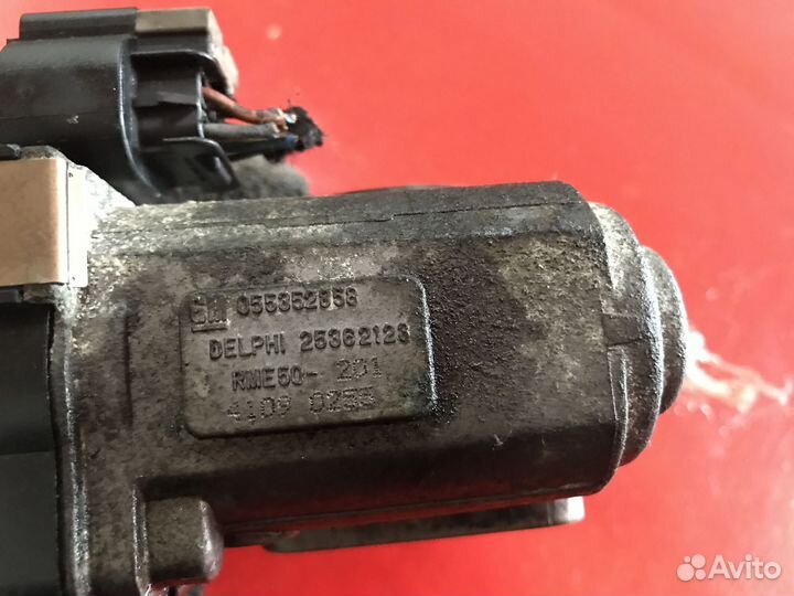 Дроссельная заслонка Opel Astra H z16xep 2008