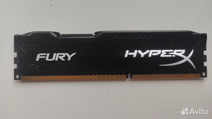 Оперативная память DDR3 Kingston 4Gb 1600 мгц