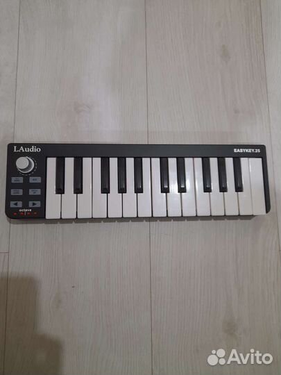 Midi клавиатура