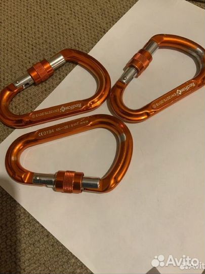 Карабин алюминиевый с кейлоком RedFox