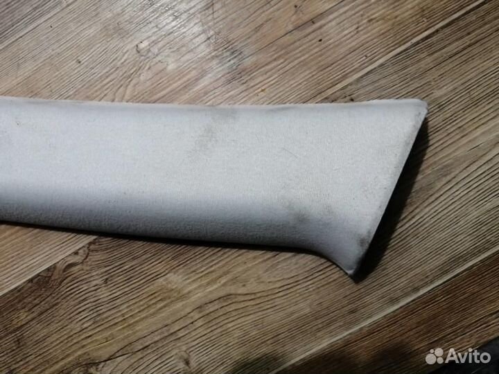 Обшивка передней стойки левая Qashqai J10, JJ10E