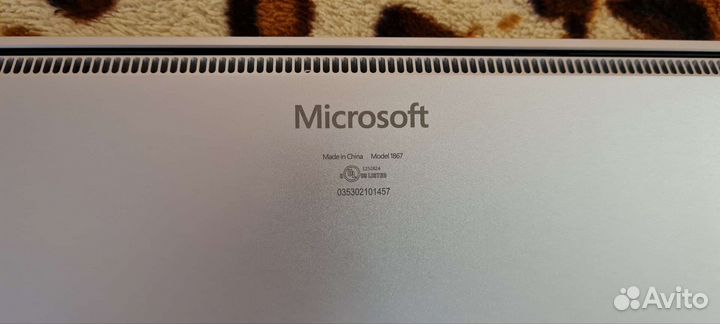 Microsoft surface laptop 3 i7